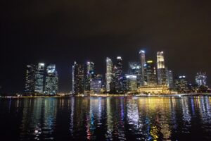 小5長男の教育費月20万円は外せない…年収1600万円夫婦の破綻を招いた｢億のタワマン｣ローン返済以外の元凶