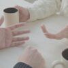夫に家計を任せきりで貯金額も実態も分からない…そんな不安を抱えた妻がFP相談をきっかけに夫婦の危機を乗り越えた実例です。無駄遣いだけではない「夫婦のお金のすれ違い」の真相と、現役FPが気づいた老後資金・退職金の盲点とは？新NISAやiDeCoを夫婦で前向きに始めるまでの家計再生レポート。